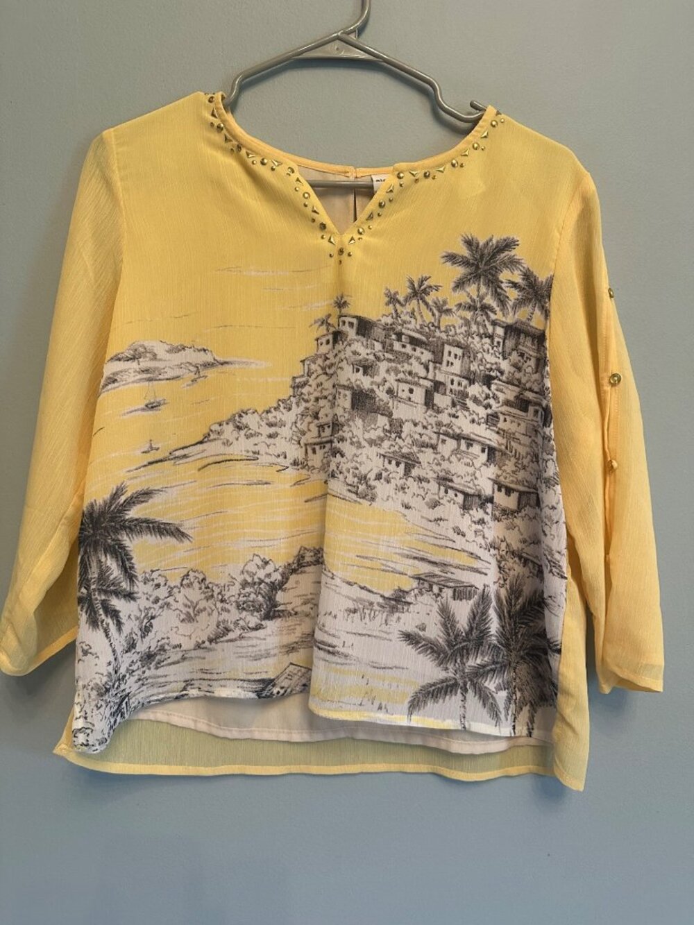 Alfred Dunner Blouse 8P Petite Yellow Seas The Day Toile Chiffon Stud